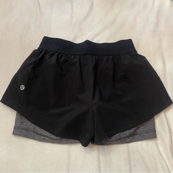 Lululemon Athletica Box It Out Short 5" Heathered Black Size 2 Athletic 1690 - Picture 3 of 12